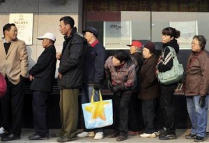 china-bank-queue