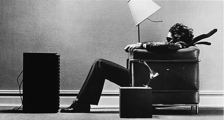 Maxell-blown-away.jpg