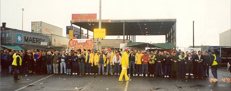 800px-Swanston_dock_picket_19980420_pan