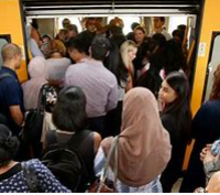 Migrants push Australian born into regions